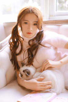 老公带妻子参加多人活动